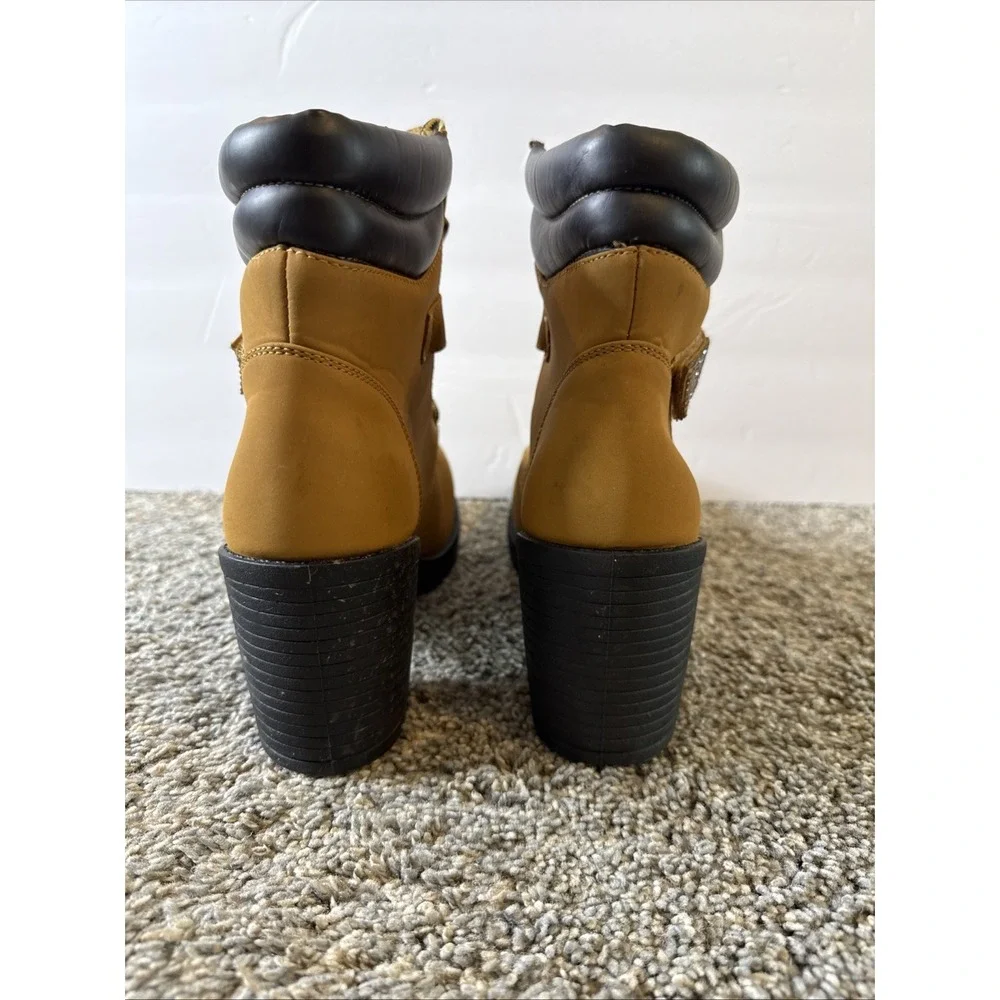 ROCAWEAR GOLD LOGO & RHINESTONES‎ ANKLE BOOTS SANDSTONE LADIES SIZE 11